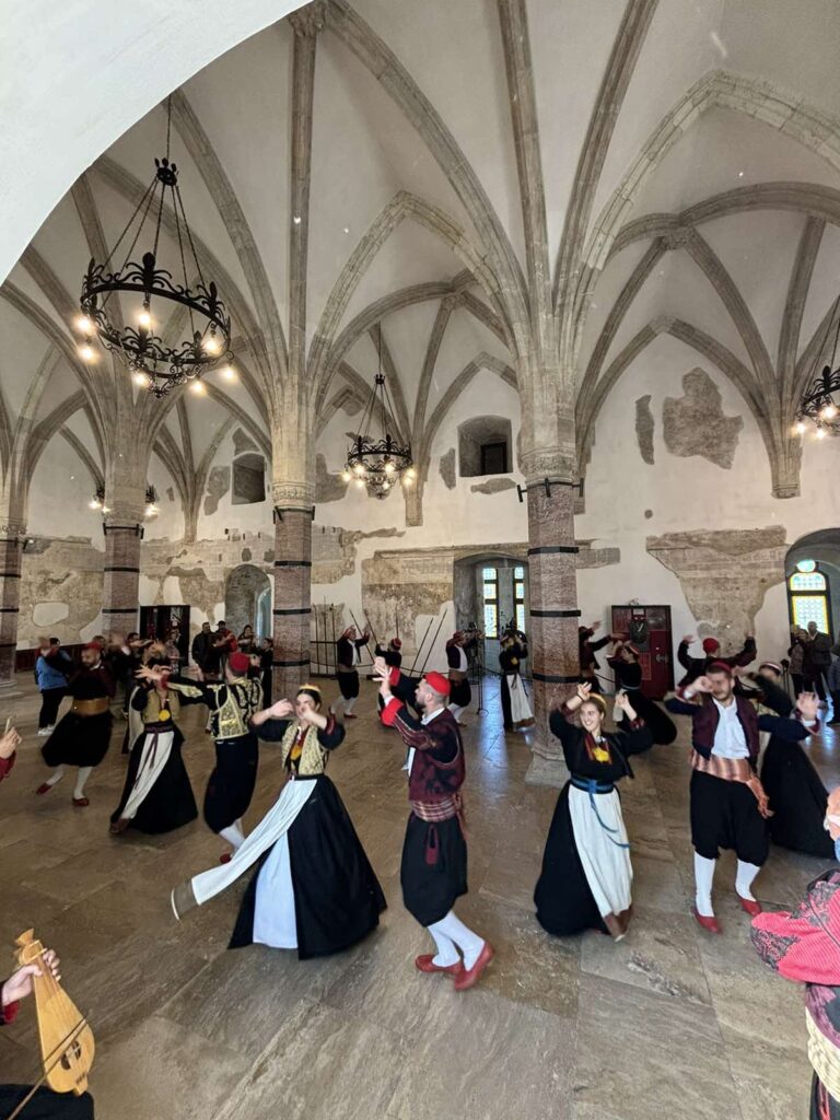 img 757b98b2ea034d6831abffef8a9f6fcb v