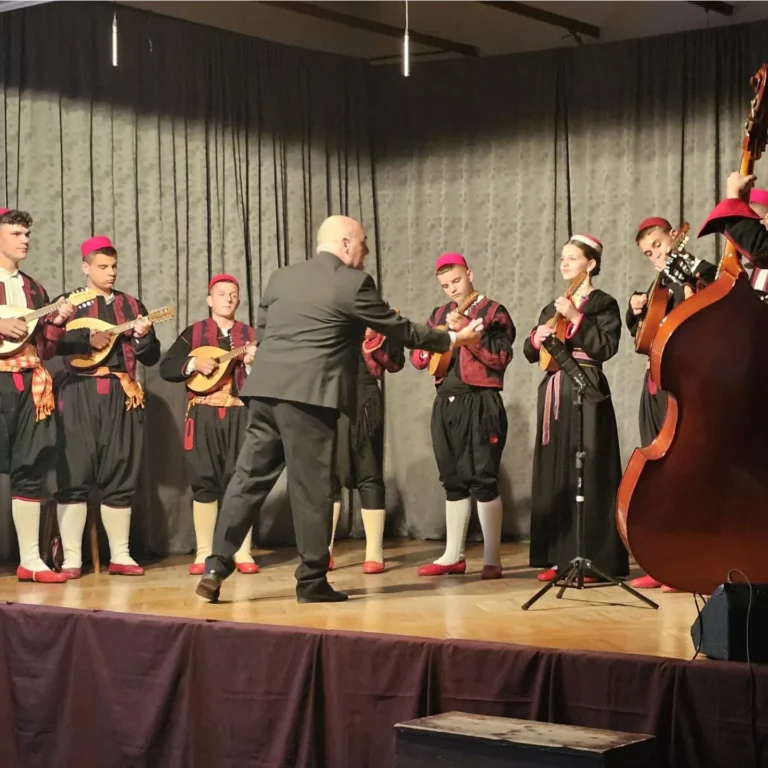 img 20240428 084324 027